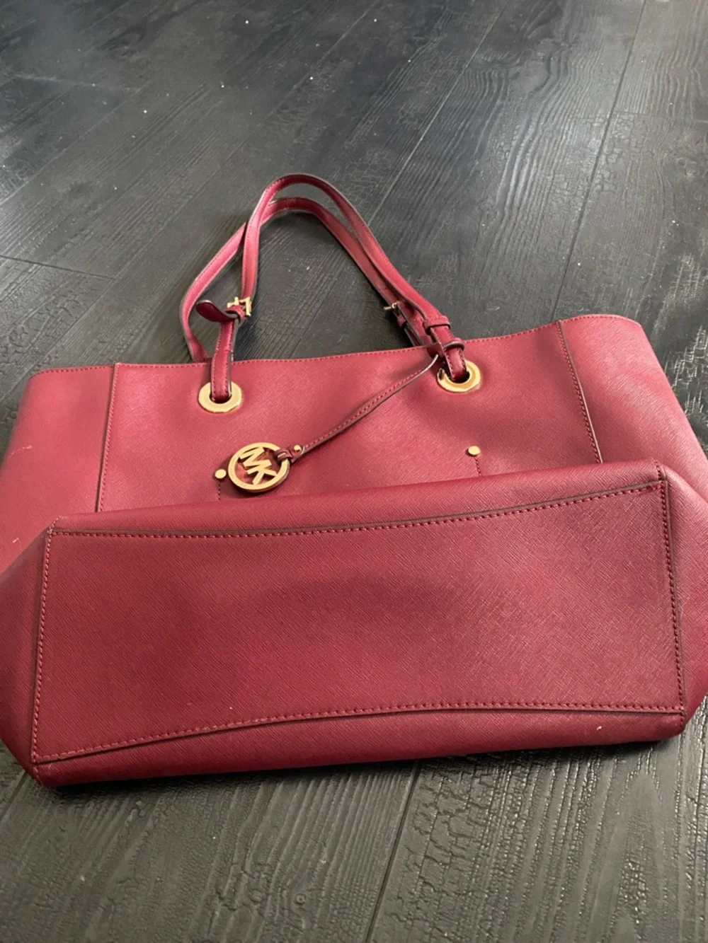 Michael Kors Burgundy Leather Large East West Walsh Shopper Tote burgundy - Picture 5 of 16